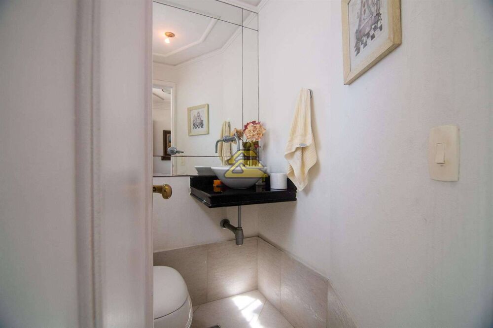 Casa à venda com 4 quartos, 351m² - Foto 3