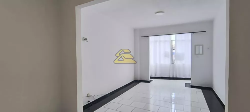 Kitnet e Studio à venda com 1 quarto, 44m² - Foto 2