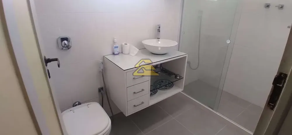 Casa, 6 quartos, 180 m² - Foto 1