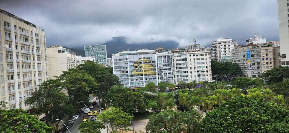 Cobertura à venda com 3 quartos, 247m² - Foto 8