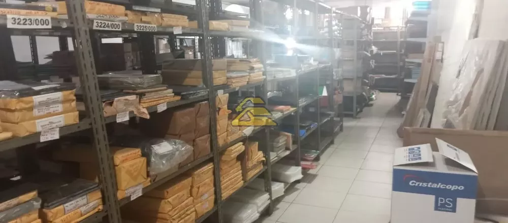 Prédio Inteiro, 818 m² - Foto 14