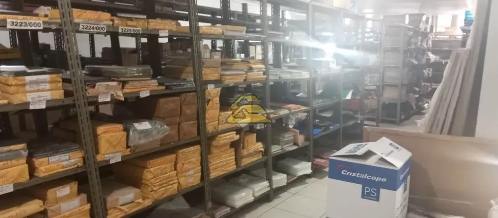 Prédio Inteiro, 818 m² - Foto 15