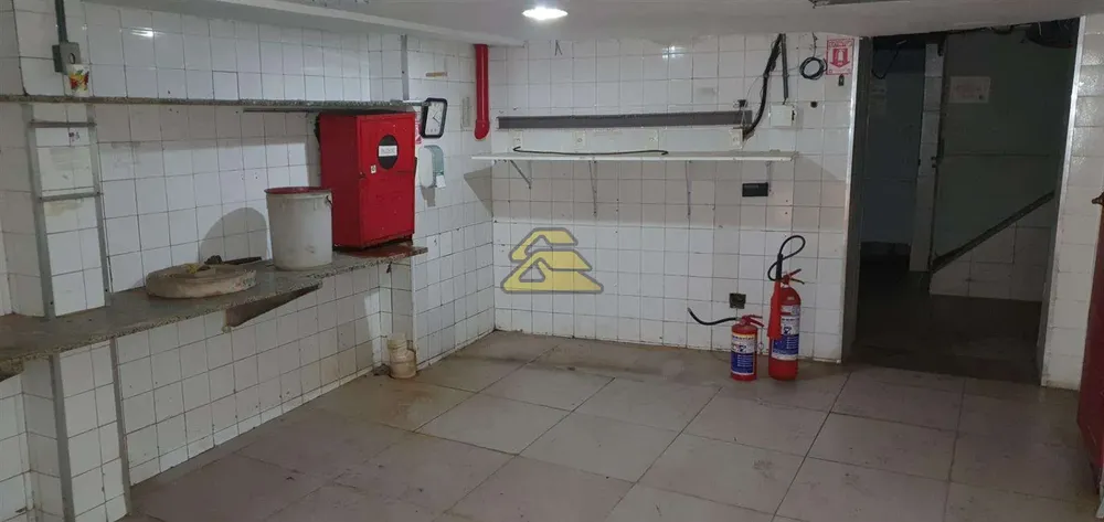 Prédio Inteiro, 588 m² - Foto 15