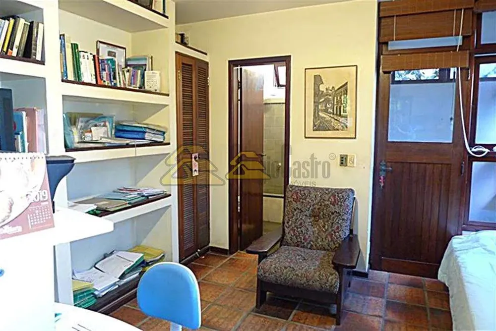 Casa, 3 quartos, 289 m² - Foto 23