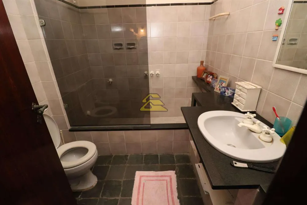 Casa, 3 quartos, 289 m² - Foto 34