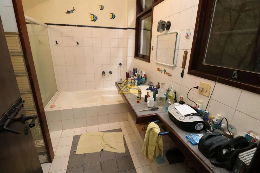 Casa, 3 quartos, 289 m² - Foto 31