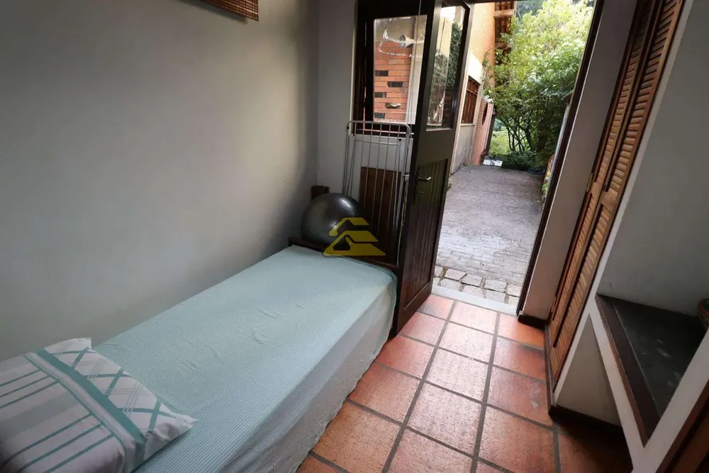 Casa, 3 quartos, 289 m² - Foto 15