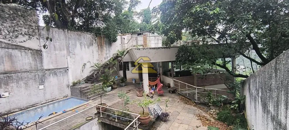 Casa, 6 quartos, 342 m² - Foto 4