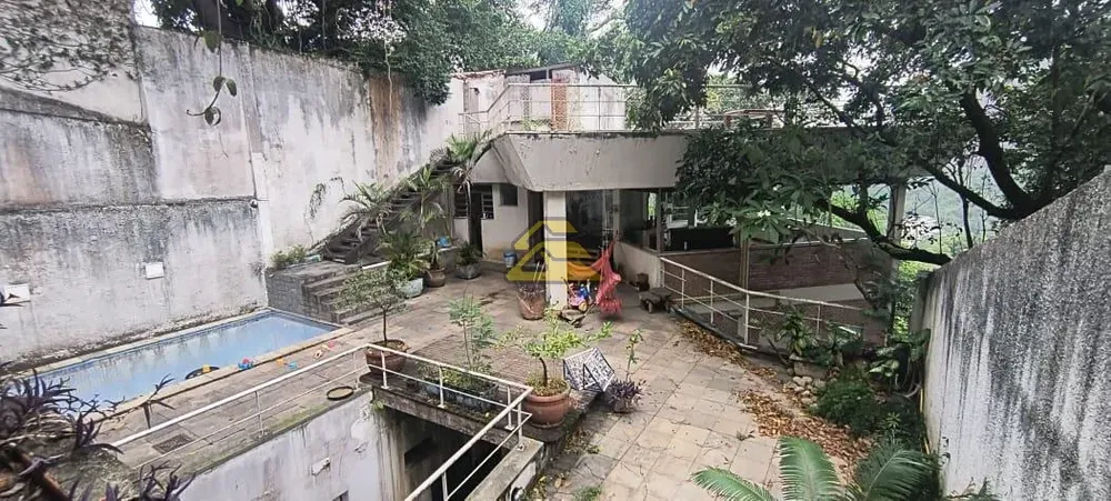 Casa, 6 quartos, 342 m² - Foto 9