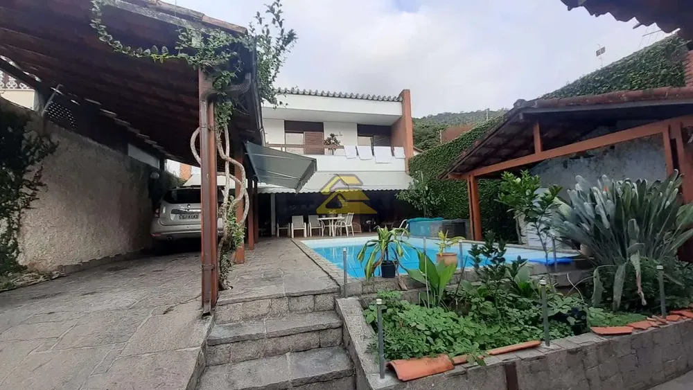 Casa, 6 quartos, 360 m² - Foto 11