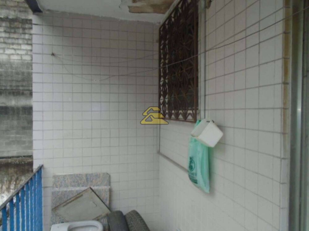 Apartamento à venda com 2 quartos, 71m² - Foto 6