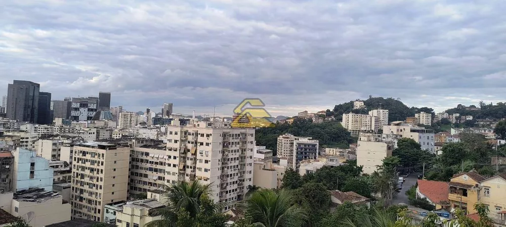 Casa, 3 quartos, 265 m² - Foto 1