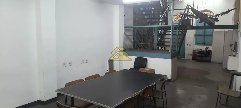 Prédio Inteiro, 100 m² - Foto 1