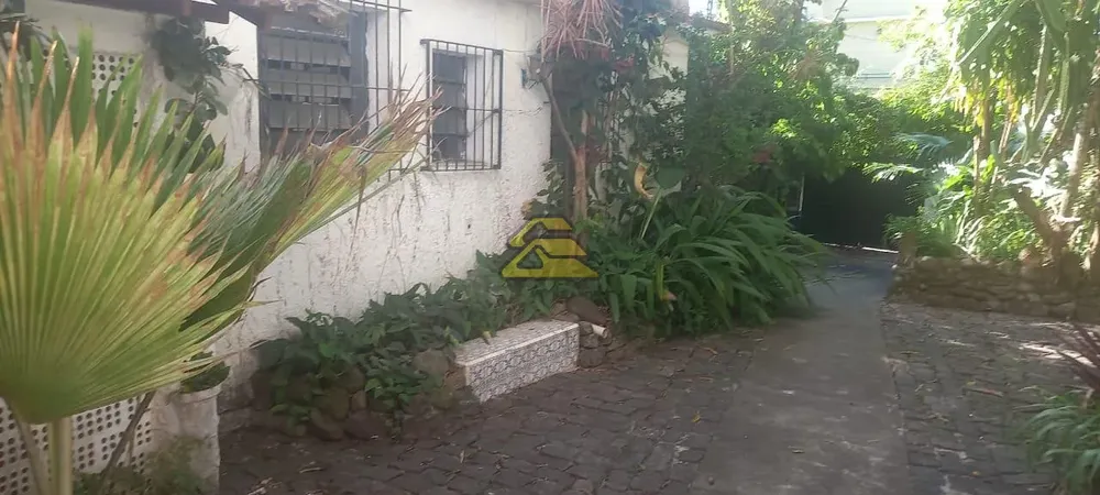 Casa, 4 quartos, 243 m² - Foto 21