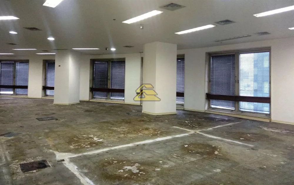 Sala-Conjunto, 800 m² - Foto 1