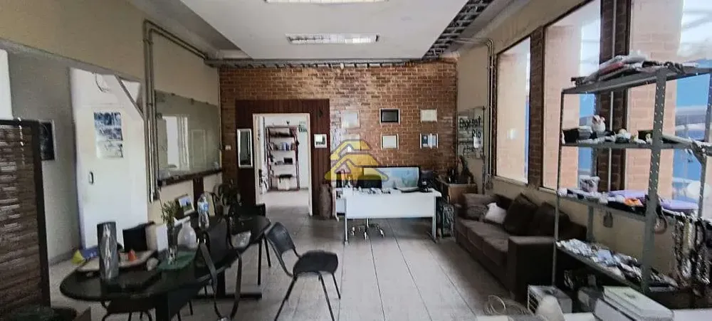 Casa, 3 quartos, 316 m² - Foto 27