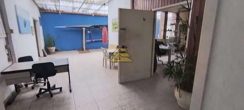 Casa, 3 quartos, 316 m² - Foto 30