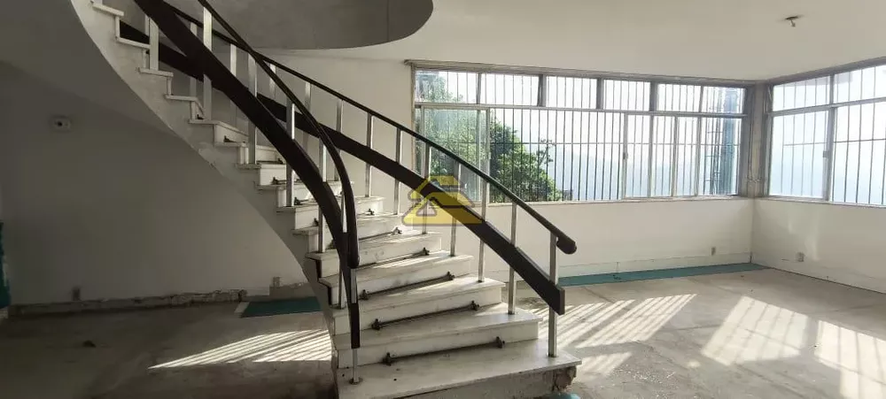 Casa, 9 quartos, 669 m² - Foto 39