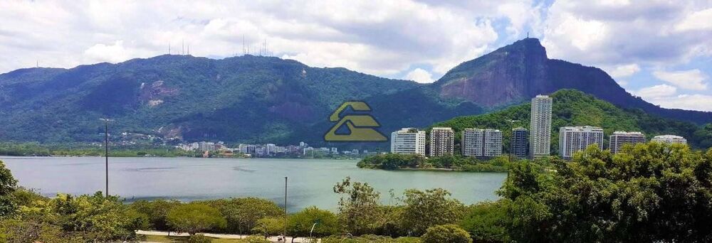 Apartamento, 4 quartos, 240 m² - Foto 1