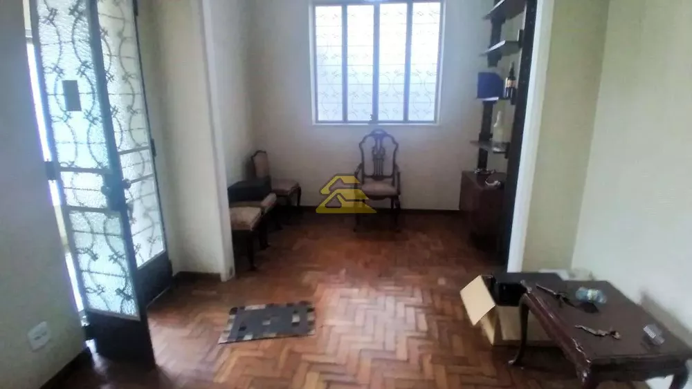 Casa, 6 quartos, 279 m² - Foto 4