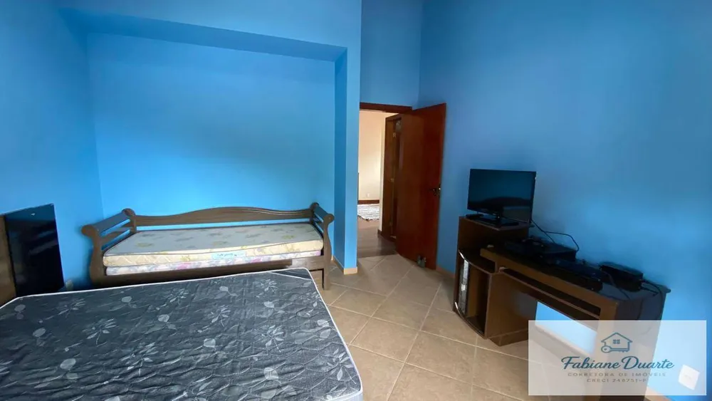 Casa, 3 quartos, 250 m² - Foto 3