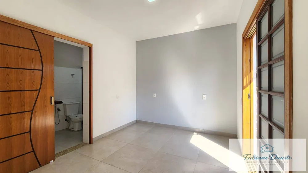 Casa, 6 quartos, 200 m² - Foto 11