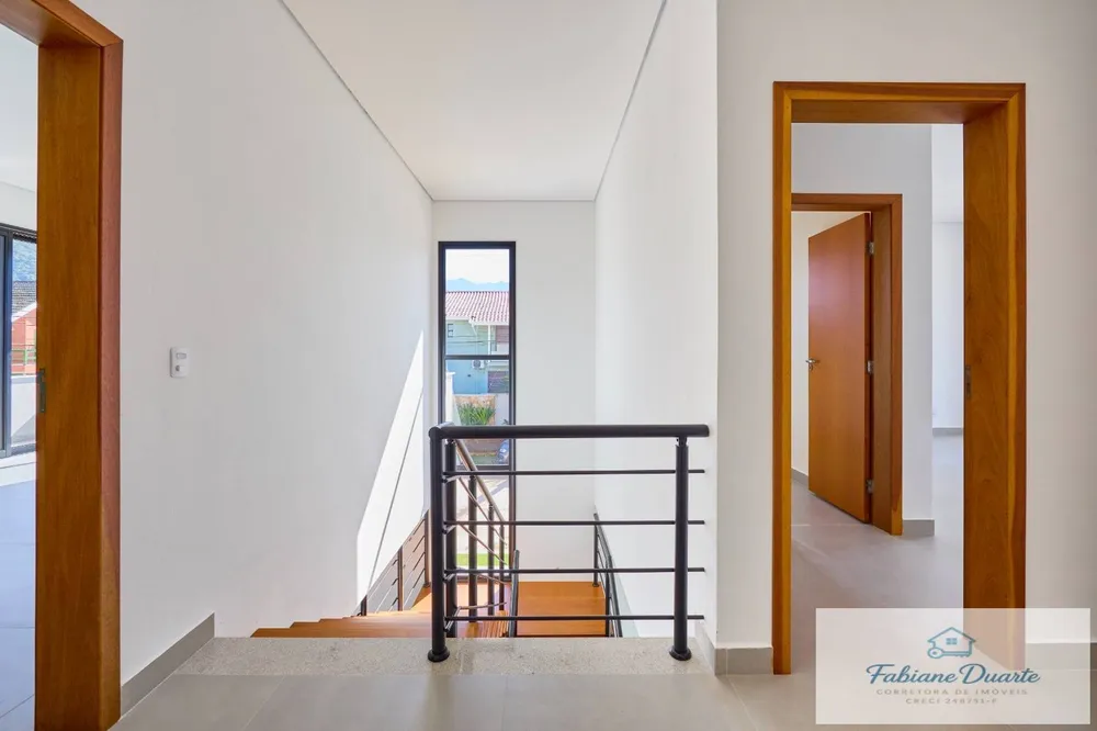 Casa, 4 quartos, 270 m² - Foto 13