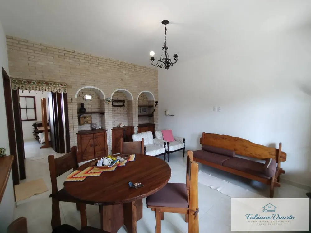 Casa, 4 quartos, 150 m² - Foto 1