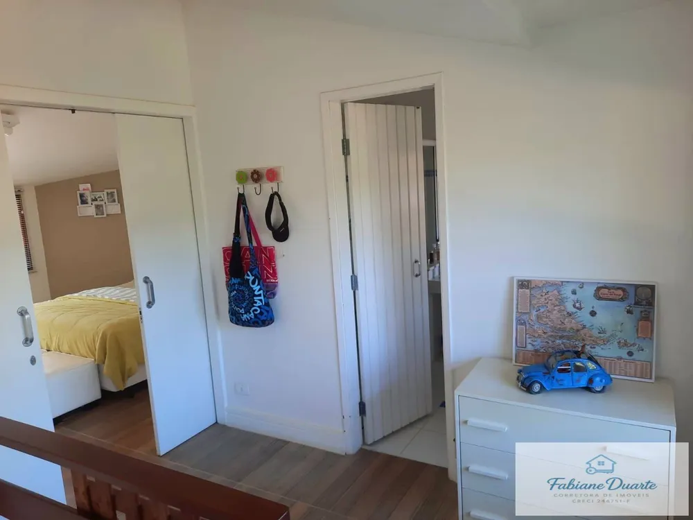 Casa, 5 quartos, 215 m² - Foto 9