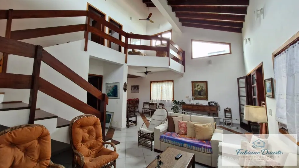 Sobrado, 5 quartos, 193 m² - Foto 1