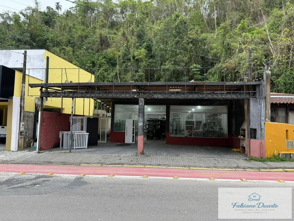 Depósito-Galpão, 331 m² - Foto 1