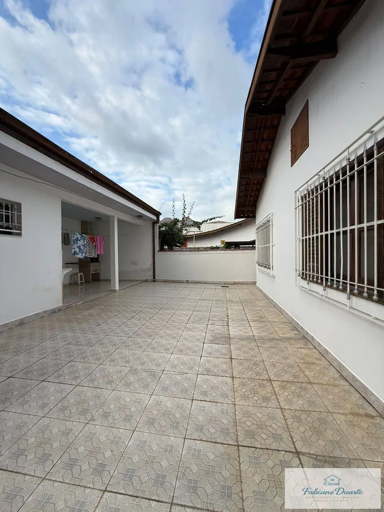 Casa, 4 quartos, 170 m² - Foto 2