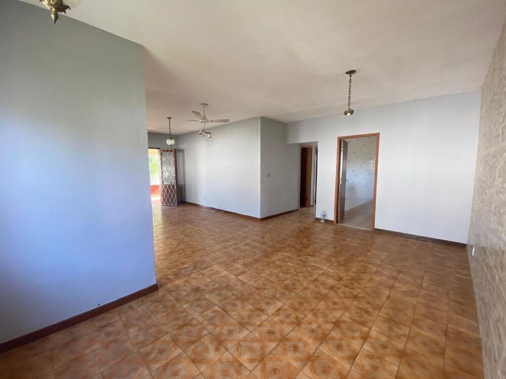 Casa à venda com 3 quartos - Foto 3