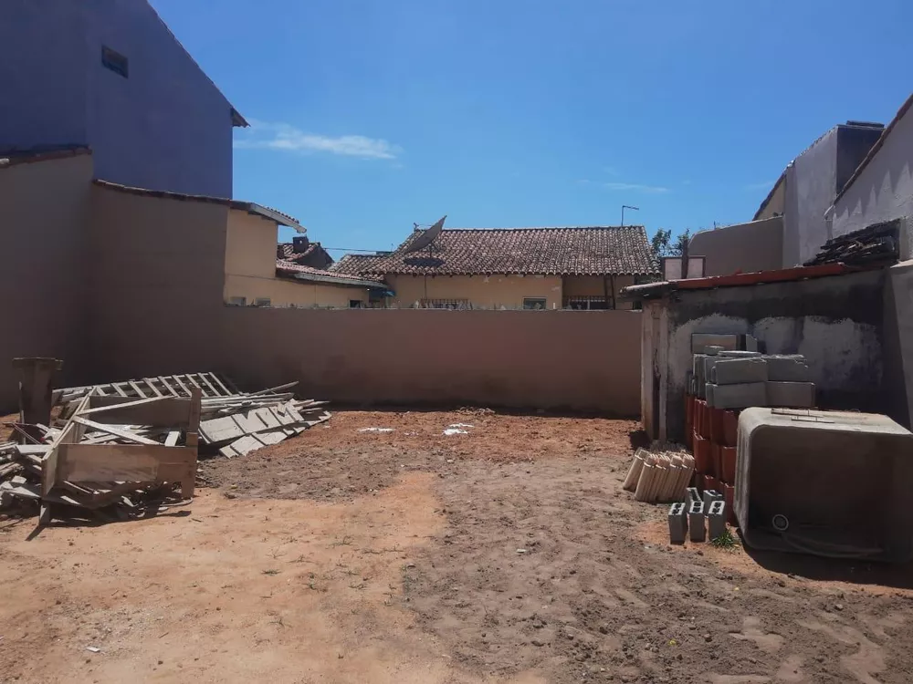 Casa à venda com 2 quartos, 360m² - Foto 18