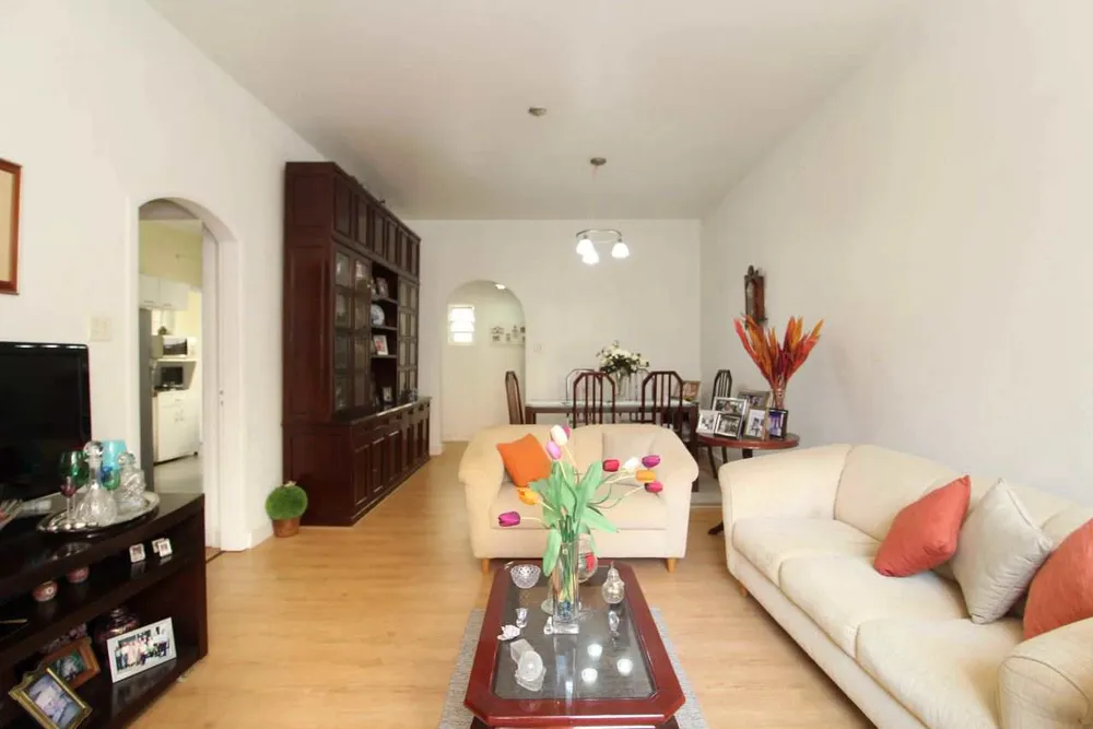 Apartamento, 3 quartos, 140 m² - Foto 1