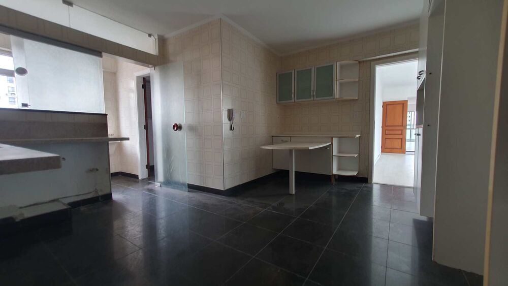 Apartamento à venda com 3 quartos, 162m² - Foto 30