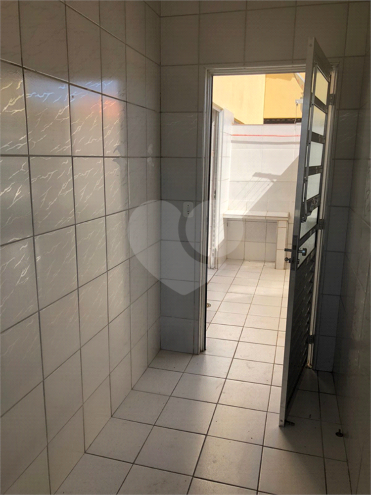 Casa à venda com 5 quartos, 350m² - Foto 17
