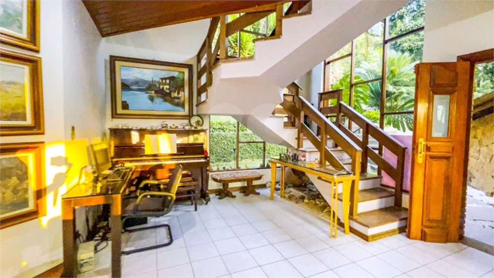 Casa de Condomínio à venda com 4 quartos, 350m² - Foto 8