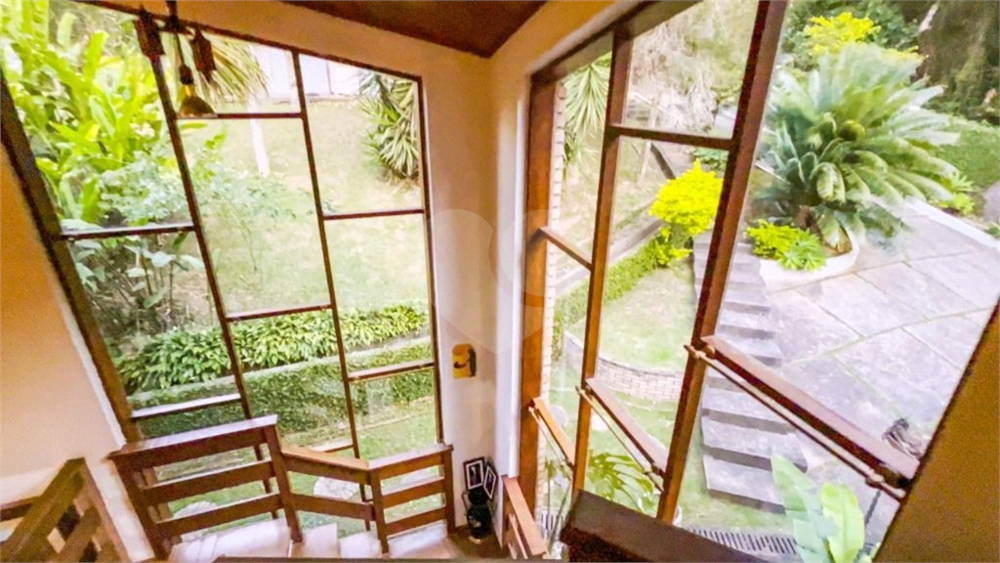 Casa de Condomínio à venda com 4 quartos, 350m² - Foto 6