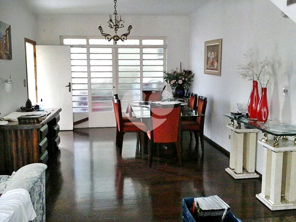 Sobrado à venda com 4 quartos, 450m² - Foto 2