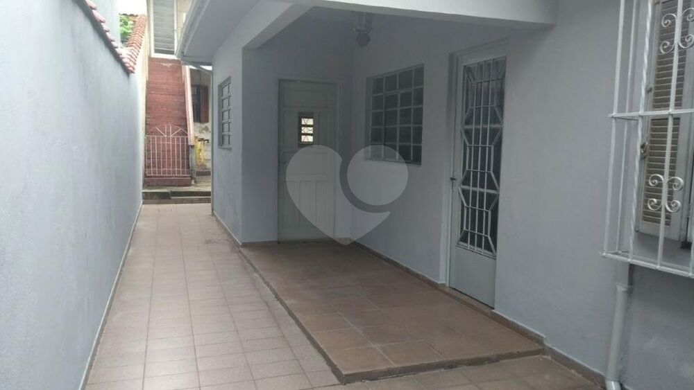 Casa à venda com 2 quartos, 220m² - Foto 18
