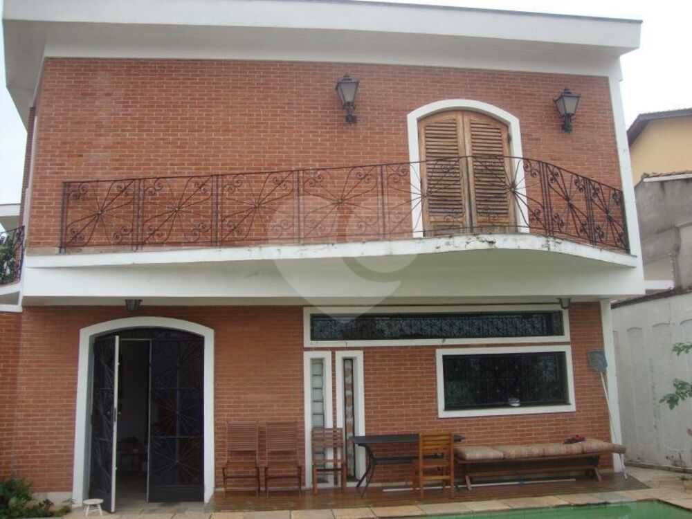 Sobrado, 3 quartos, 685 m² - Foto 2