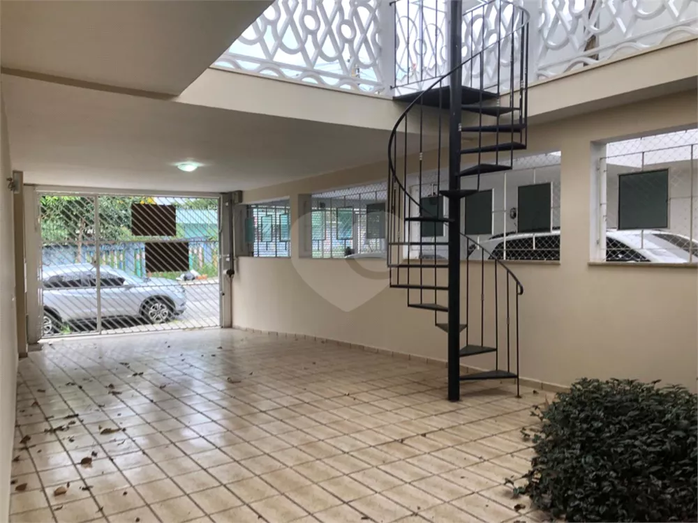 Sobrado à venda com 3 quartos, 163m² - Foto 1