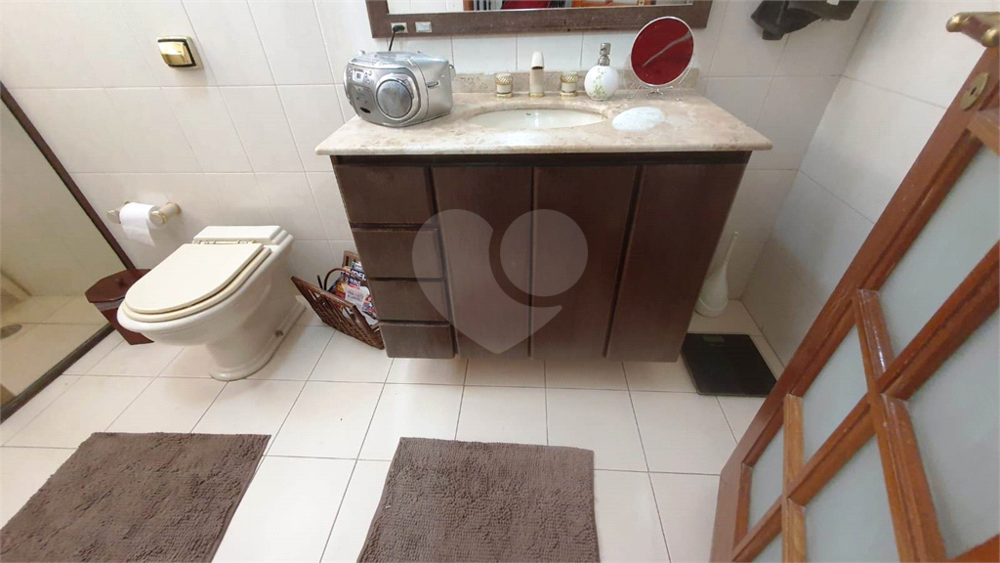 Sobrado à venda com 2 quartos, 168m² - Foto 9
