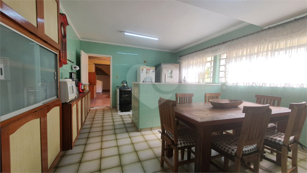 Sobrado à venda com 2 quartos, 168m² - Foto 3