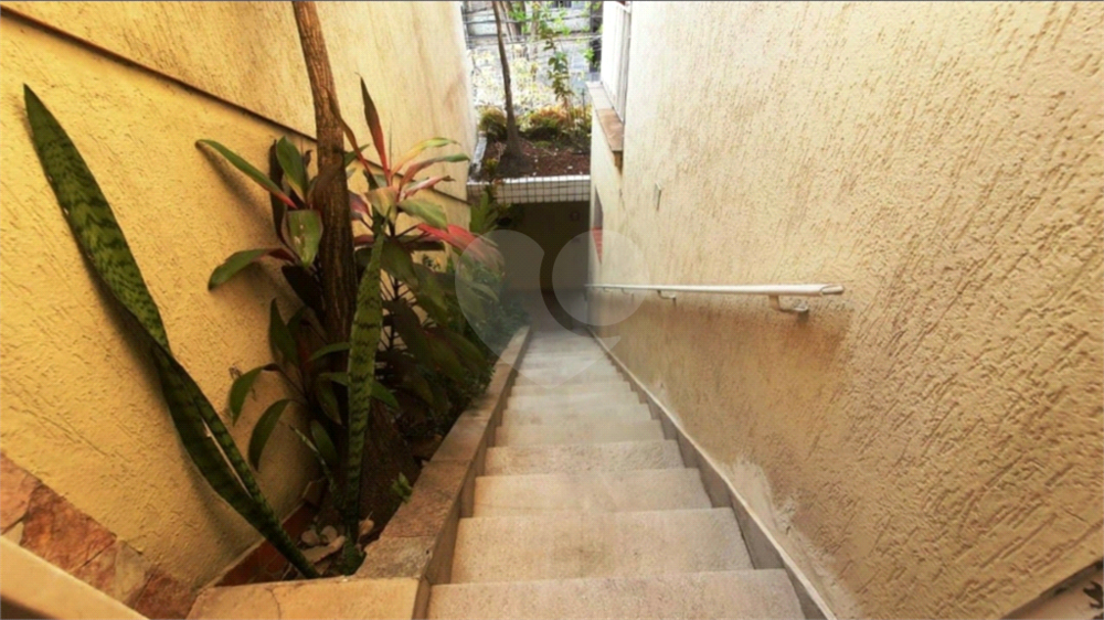 Sobrado à venda com 2 quartos, 168m² - Foto 14