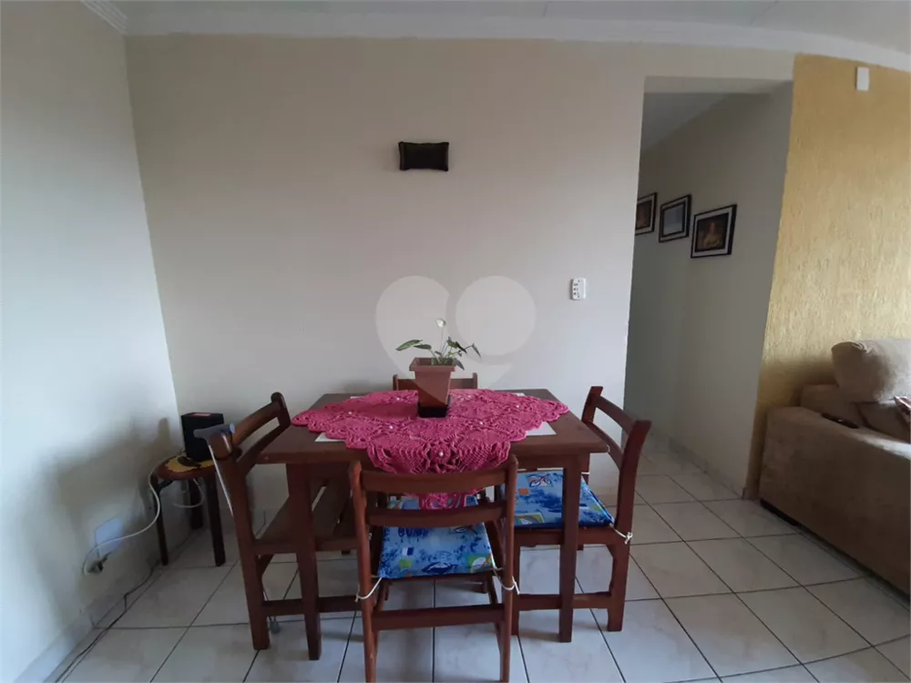 Apartamento à venda com 2 quartos, 53m² - Foto 5