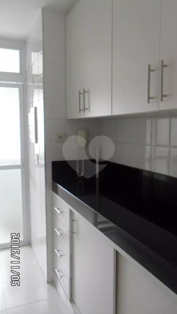 Apartamento à venda com 3 quartos, 65m² - Foto 10