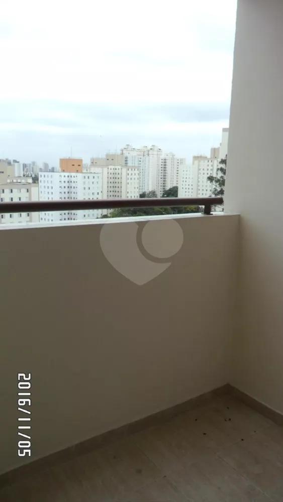 Apartamento à venda com 3 quartos, 65m² - Foto 1