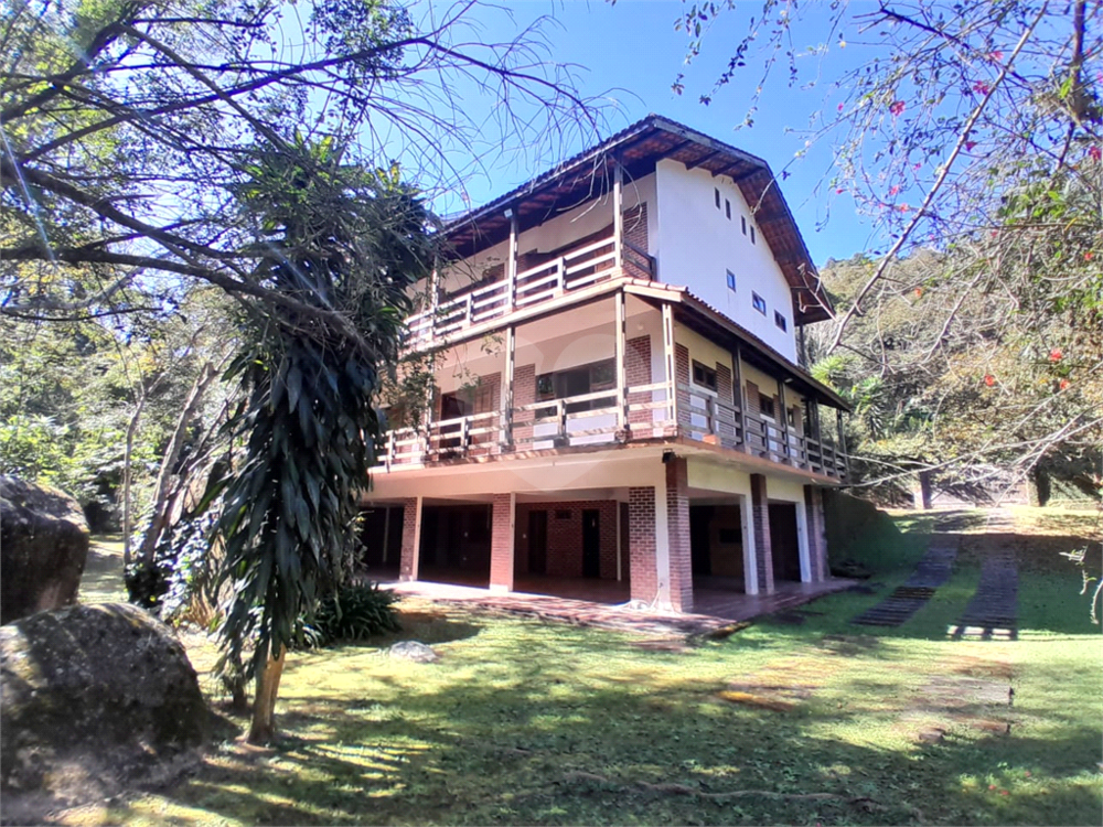 Casa de Condomínio à venda e aluguel com 5 quartos, 500m² - Foto 24